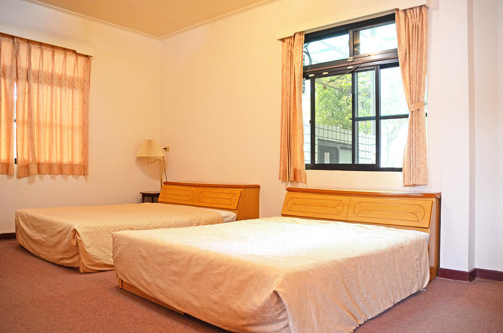 Kaohsiung Meinong Rabbit Paul Homestay B&B Mei-nung Room photo