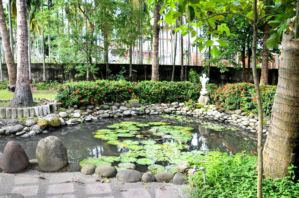 Kaohsiung Meinong Rabbit Paul Homestay B&B Mei-nung Exterior photo